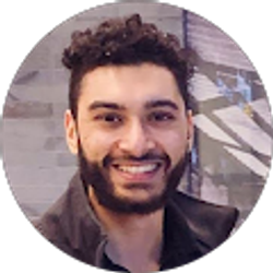 Profile photo of Yanni Desai