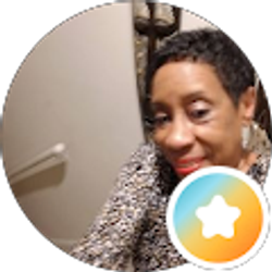 Profile photo of delphine bonds