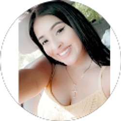 Profile photo of Lovely Jenn