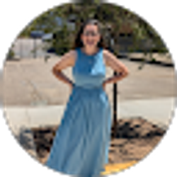 Profile photo of Emily Lenhardt