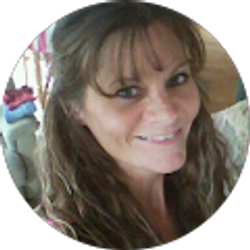 Profile photo of Lora Elkins