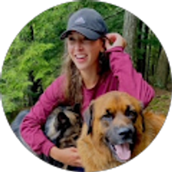 Profile photo of Jenna Kalwa