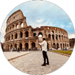 Profile photo of Vin Dee