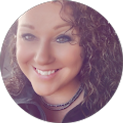 Profile photo of Ashley Hale