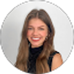 Profile photo of Sarah Ellen Maddox