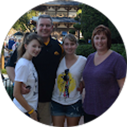 Profile photo of Michelle Puls