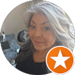 Profile photo of Yvette Quintana