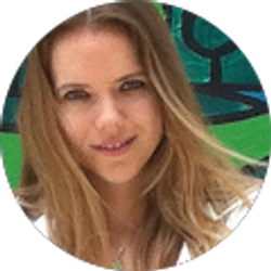 Profile photo of Victoria Leon