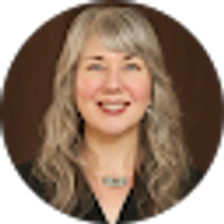 Profile photo of Lisa Gentry