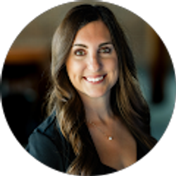 Profile photo of Ashley Duininck