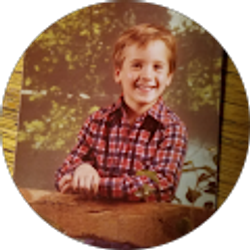 Profile photo of Lucas Dudley