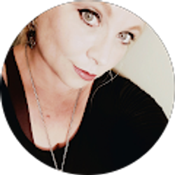 Profile photo of Jennifer Bedsaul