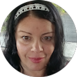 Profile photo of Alicia Aguirre