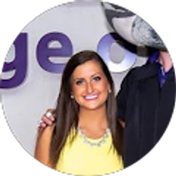 Profile photo of Courtney Kelly