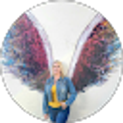 Profile photo of Jolie Lannon-Berry