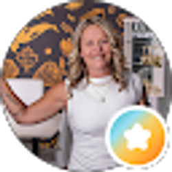 Profile photo of Nikki Buggert-Real Estate Broker