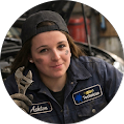 Profile photo of Ashton Scott