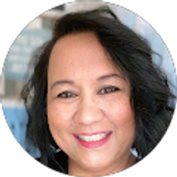 Profile photo of Sharon Farrell