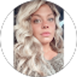 Profile photo of Brooke Queen