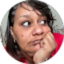 Profile photo of Denise Ross