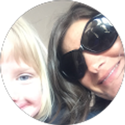 Profile photo of Candi Reiheld