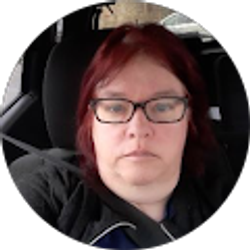 Profile photo of Melanie Charboneau