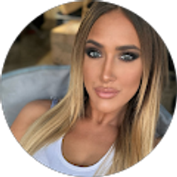 Profile photo of Qawahyah Arcemont