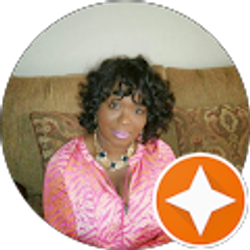 Profile photo of Carolyn Williams