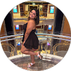 Profile photo of Nayeli DeJesus