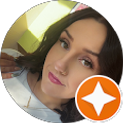 Profile photo of Lauren Pond