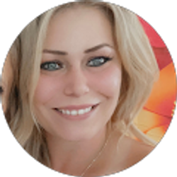 Profile photo of Kate Pounders