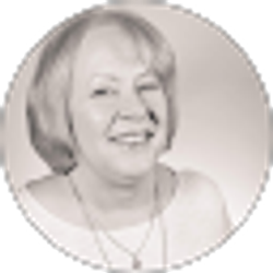 Profile photo of Angie Nevo