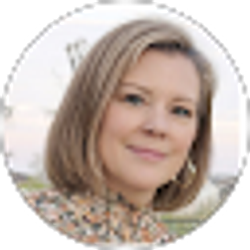 Profile photo of Becky Kutz