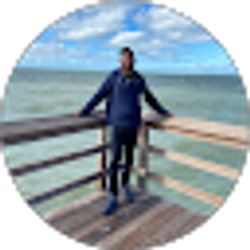 Profile photo of Freddy Apolinares