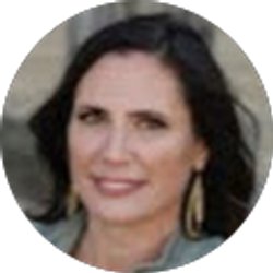 Profile photo of Robyn Vukelich