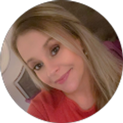 Profile photo of Suzanne P