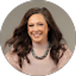 Profile photo of Elizabeth Spencer
