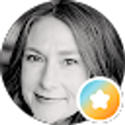 Profile photo of Laura Carr