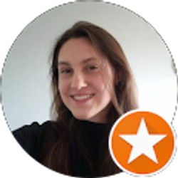 Profile photo of Hailey Arnburg