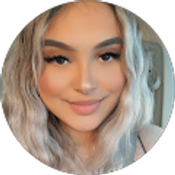 Profile photo of Andrea Villalobos