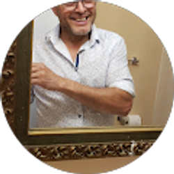 Profile photo of Luis Diaz