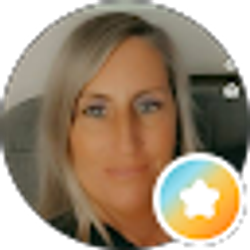 Profile photo of Sara Vessely