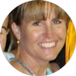 Profile photo of Joanne Piurkowsky