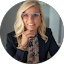 Profile photo of Michele Arndt