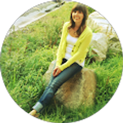 Profile photo of Julie Chindlund