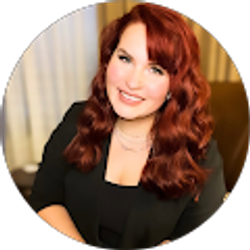 Profile photo of Hannah DuLac