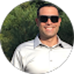 Profile photo of Garrett Bloom