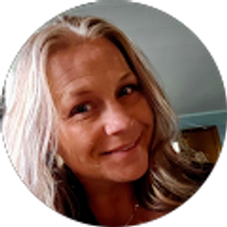 Profile photo of Juanna Gallow