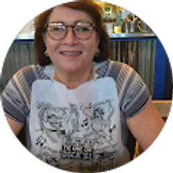 Profile photo of Vicki Raub