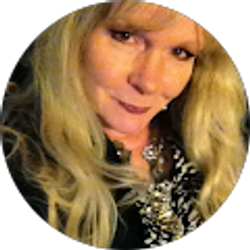 Profile photo of Cindy “loverhermadly50” Durrwachter